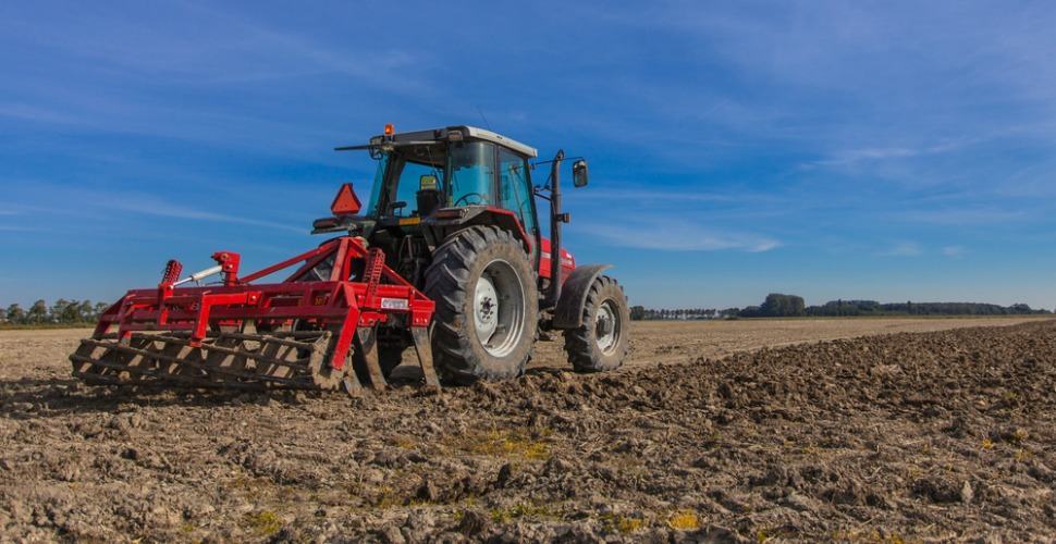 farmer_plouging_field